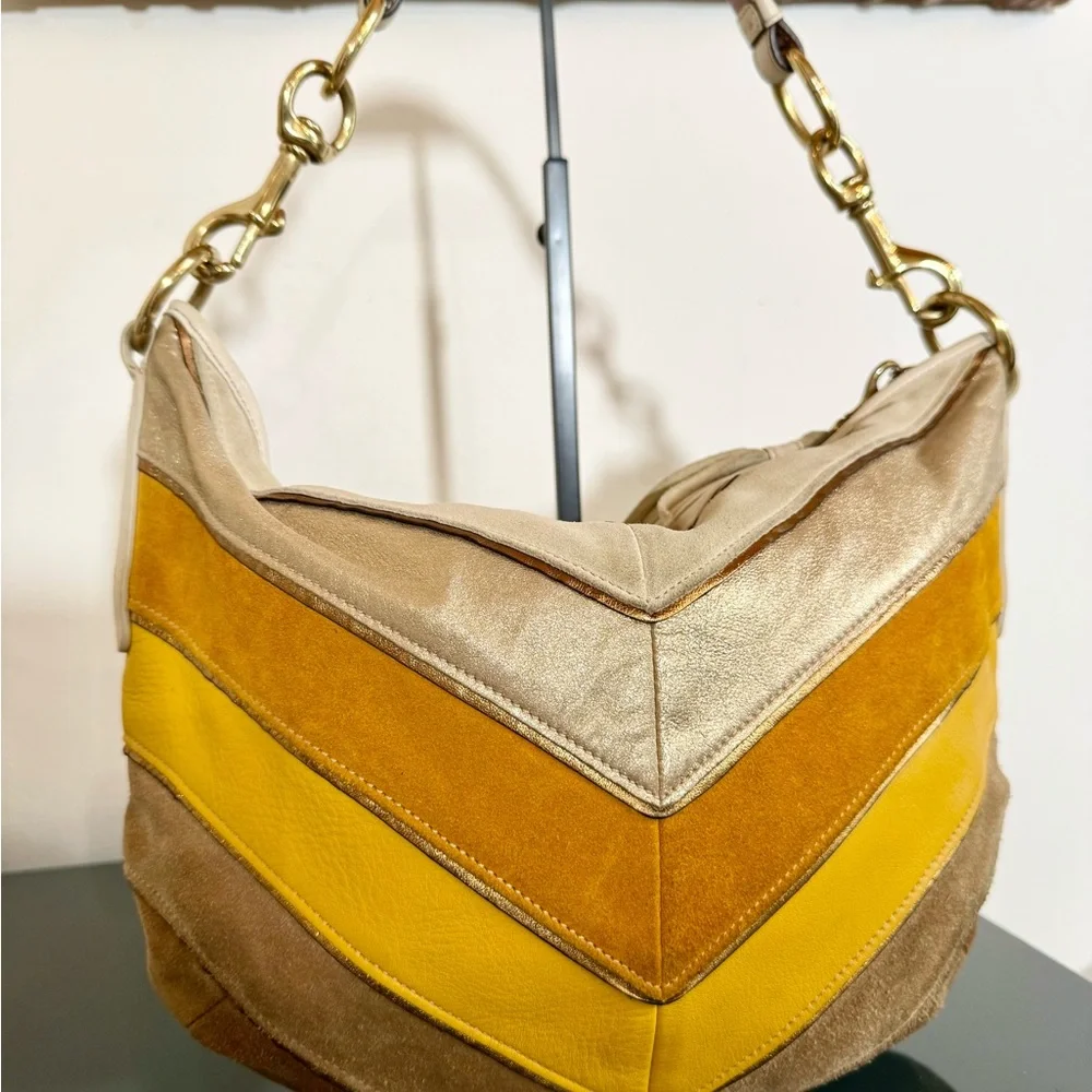 Vintage Coach Suede and Leather Chevron Hobo bag - Picture 3 of 10